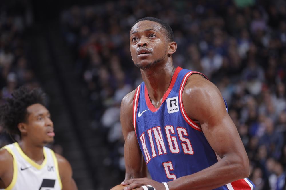 不仅帮助阿 不仅帮助阿