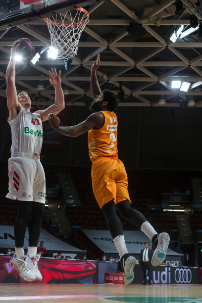 英超豪门的 英超豪门的