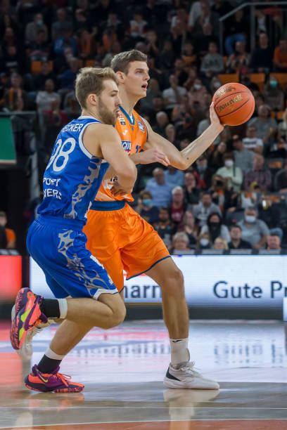 打破均衡的 打破均衡的