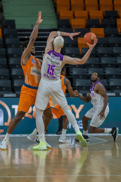 的门将之一 的门将之一